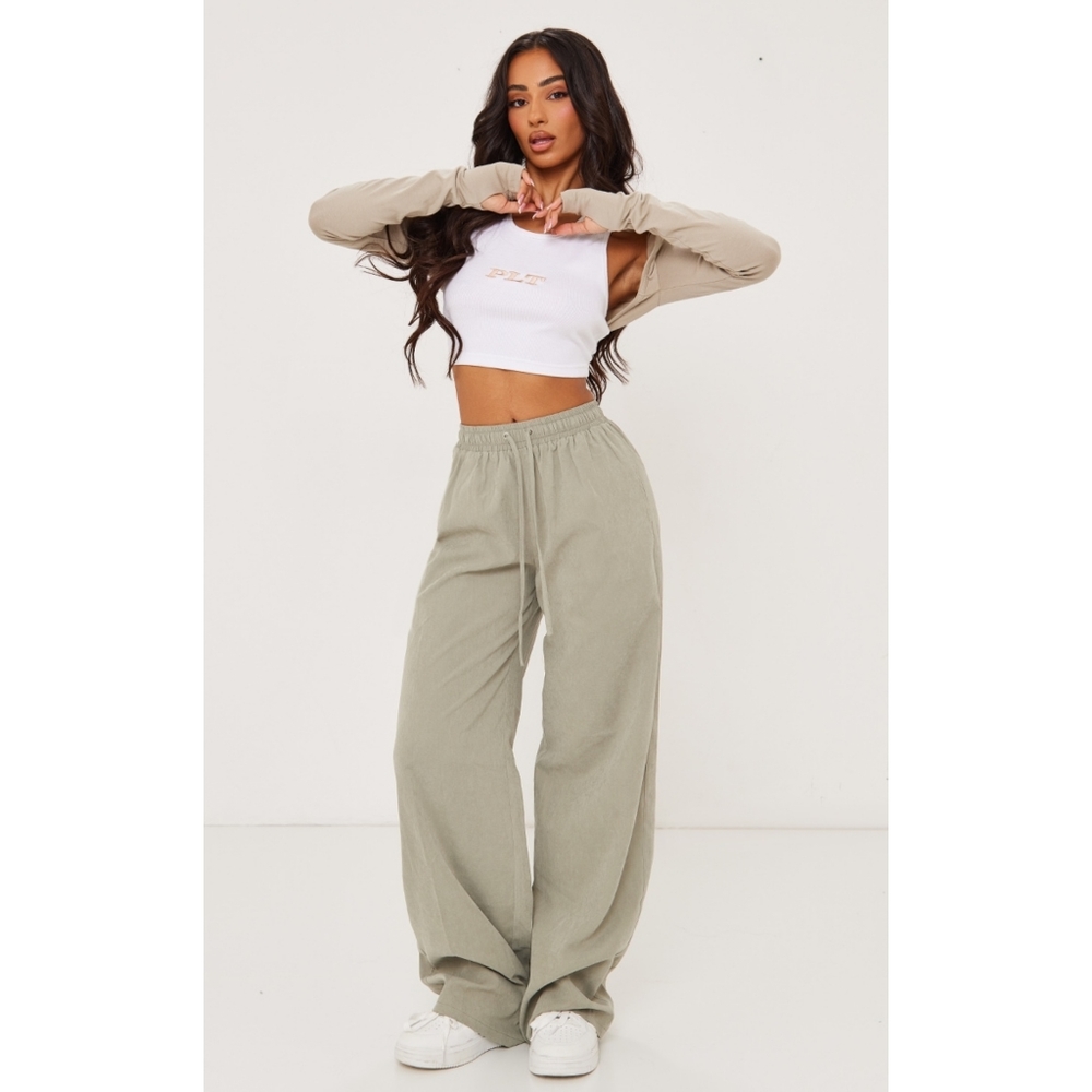 PrettyLittleThing Petite Pale Green Peach Skin Cargo Pants